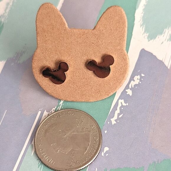 Mouse Bear Shape Iconic Minimalist Stainless Steel Dainty Gold Stud Earrings - Picture 7 of 9